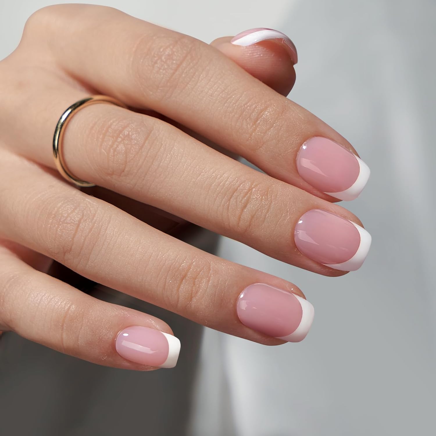 Nail Art France - 24枚入りショートスクエアホワイトフランスフルカバーフェイクネイルセット、ネイルファイル1個、ネイルグルー1個、ネイルステッカーキット、女の子、母親、女性へのギフト