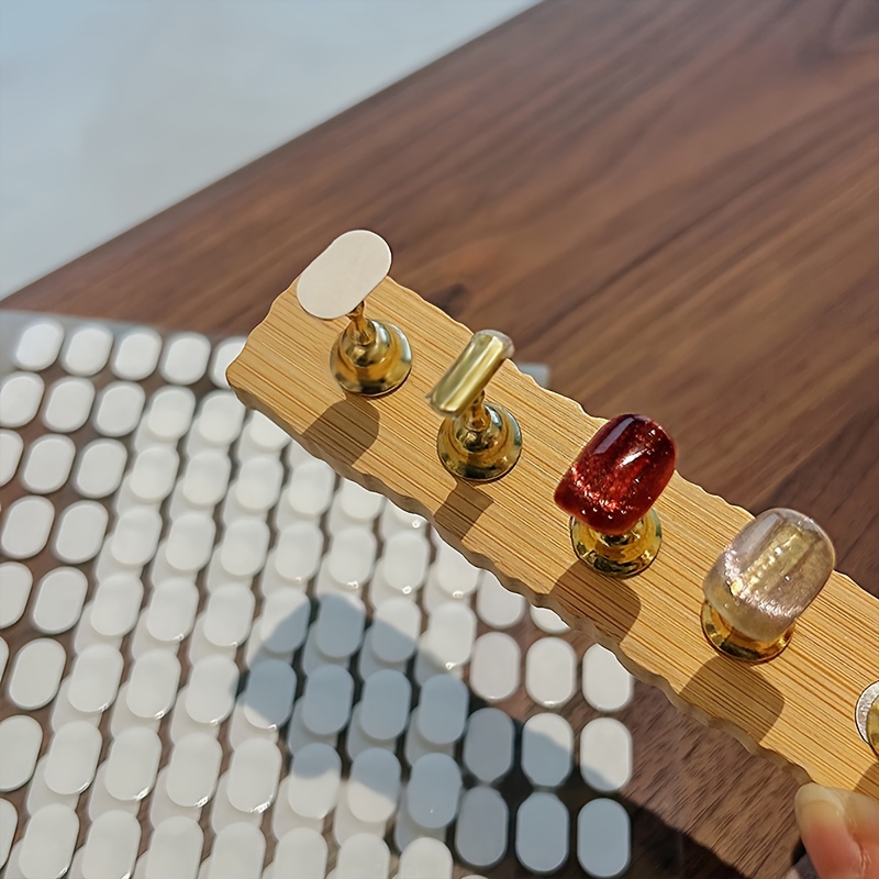 ネイルアートディスプレイ粘着タブ2個、付け爪マニキュアチップ - Nail Art Quotes のレビューと価格