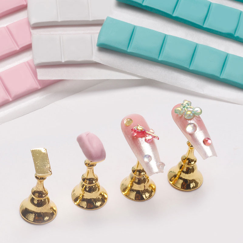 1 パックネイル接着剤粘土スティック爪のヒントホルダースタン - Nail Art Quotes のレビューと価格